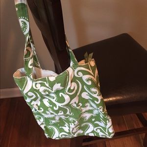 Thirty One shoulder tote green and white